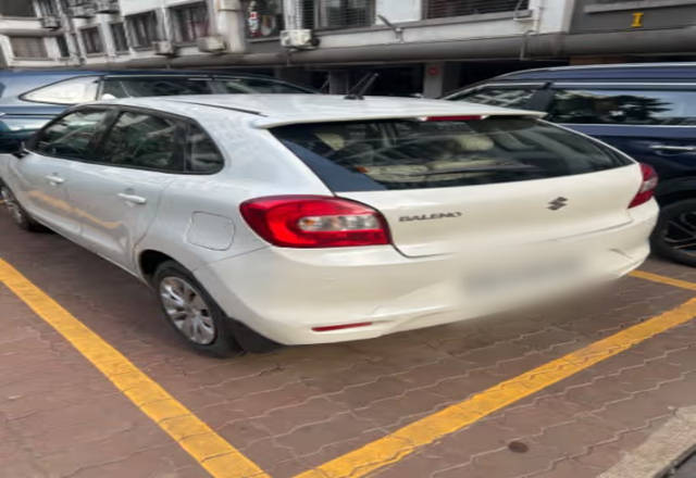 https://images10.gaadi.com/usedcar_image/4565517/original/458f9f71-a37b-4541-b8b5-f85359a1ae42.?imwidth=6402