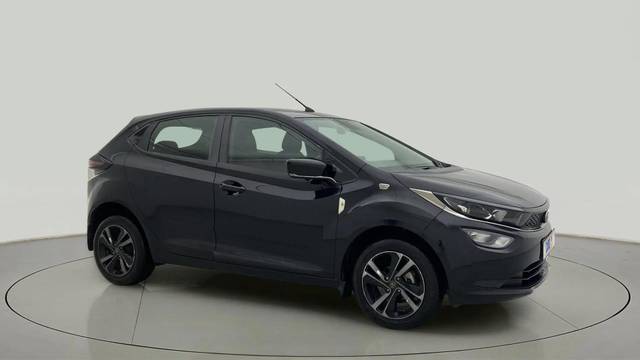 https://images10.gaadi.com/usedcar_image/4565528/original/800b631c193a3bb122def0762c537062.jpg?imwidth=6400