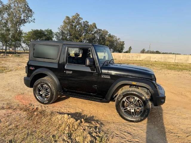 https://images10.gaadi.com/usedcar_image/4565530/original/processed_7555f5ee-b483-4b7f-a4cb-e9e1d94558a5.jpeg?imwidth=6401