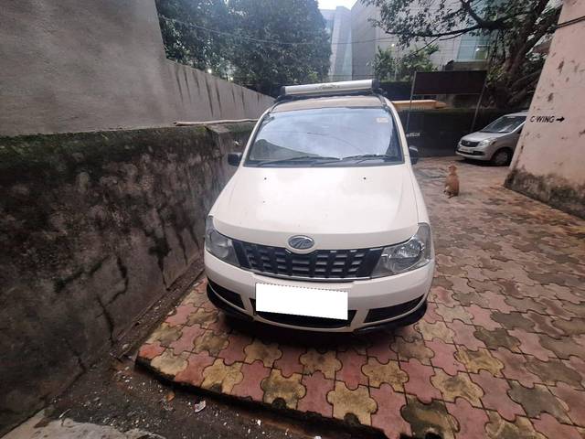 https://images10.gaadi.com/usedcar_image/4565620/original/processed_2b9520e8e311a94fdce213b9eab301ba.jpg?imwidth=6402