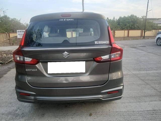 https://images10.gaadi.com/usedcar_image/4565661/original/processed_8cca0834b20ce9157ddd0514c9ff3779.jpg?imwidth=6402