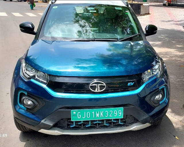 https://images10.gaadi.com/usedcar_image/4565695/original/13e9f518-f0c1-4c32-80af-455cdf220703.png?imwidth=6400