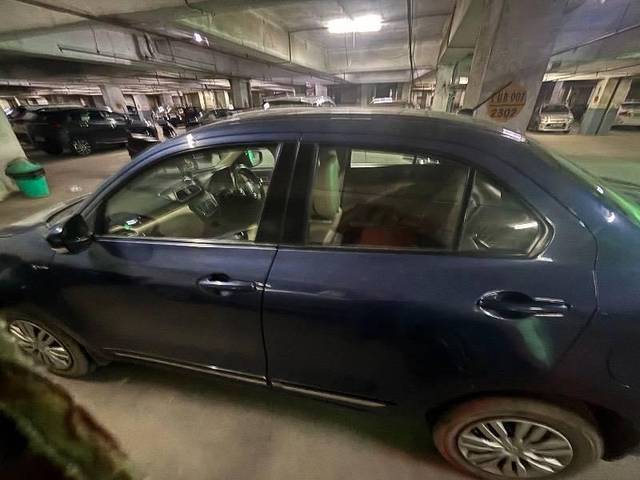 https://images10.gaadi.com/usedcar_image/4565767/original/processed_35d888fe-be77-4527-b467-dbee2bc05f4b.jpeg?imwidth=6402