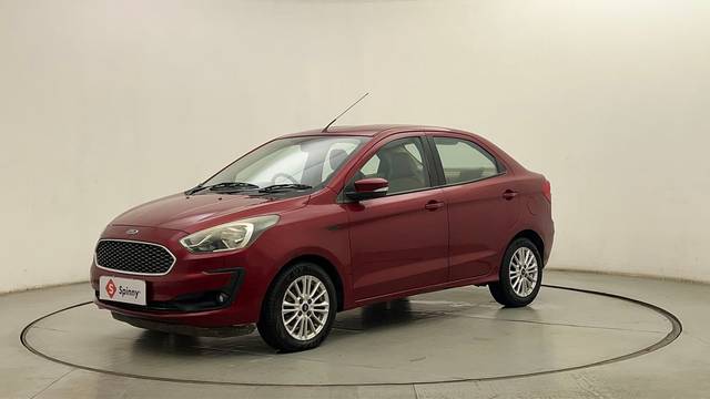 https://images10.gaadi.com/usedcar_image/4565886/original/8bcbab3bd2f08da34c7c951dfd4c4995.JPG?imwidth=6400
