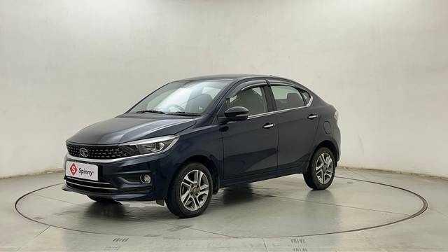 https://images10.gaadi.com/usedcar_image/4565887/original/8ae5b384e58c61c92356274ef251fbff.JPG?imwidth=6400