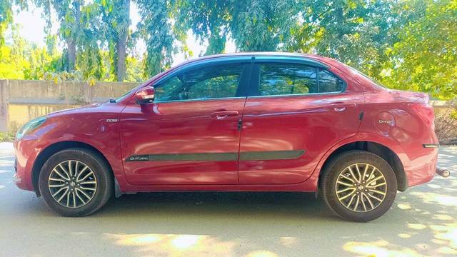 https://images10.gaadi.com/usedcar_image/4565913/original/processed_0447a2baeed80722d16fe52102dff840.jpg?imwidth=6402