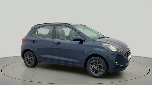 https://images10.gaadi.com/usedcar_image/4565928/original/2455c0afe309d413249a4f8160512eb6.jpg?imwidth=6400