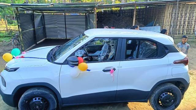https://images10.gaadi.com/usedcar_image/4565950/original/processed_7f9e9018-0134-4cee-bd66-28366d146cd4.jpg?imwidth=6400