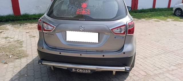 https://images10.gaadi.com/usedcar_image/4565989/original/processed_2ef83f16-bdc9-4b70-bb70-cab684eb3b99.jpg?imwidth=6401