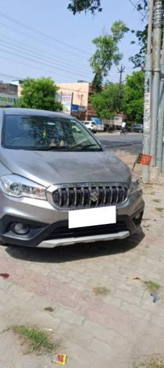 https://images10.gaadi.com/usedcar_image/4565989/original/processed_b109e324-09f6-4a48-9174-e6755c13e8b6.jpg?imwidth=6400