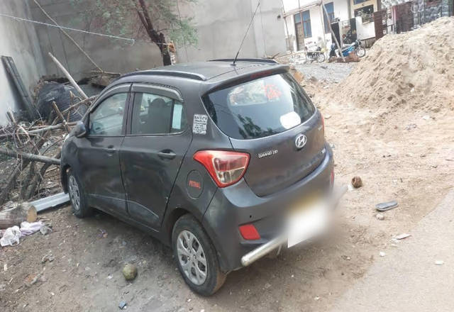 https://images10.gaadi.com/usedcar_image/4565990/original/a7803218-3630-4a82-960c-7e76ea5e36f4.?imwidth=6400
