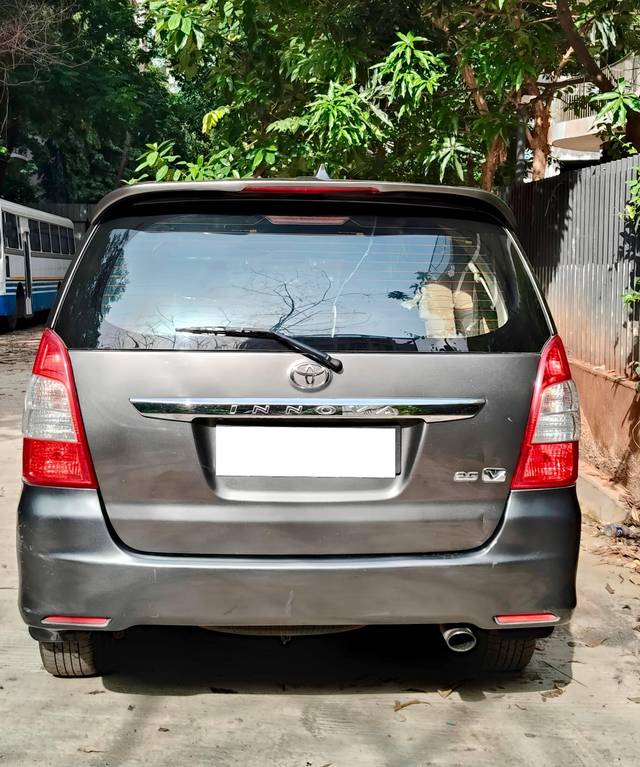 https://images10.gaadi.com/usedcar_image/4565995/original/processed_2c9f1a3c9f91bee06d5d3e9758d36442.jpg?imwidth=6402