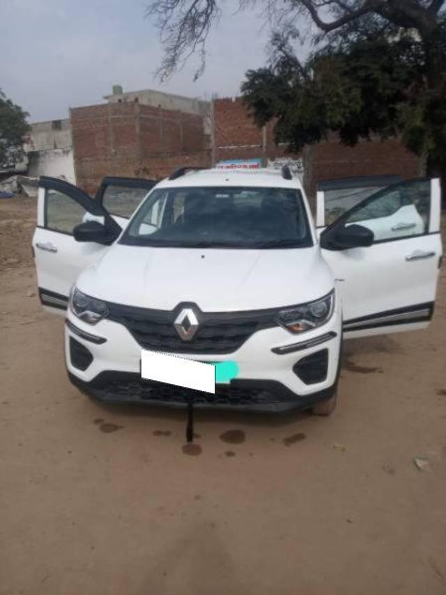 https://images10.gaadi.com/usedcar_image/4566023/original/processed_73cca590-be7d-4377-99e4-ef1ad3ebb725.jpg?imwidth=6401