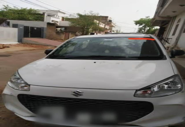 https://images10.gaadi.com/usedcar_image/4566029/original/043f5e07-00c6-4e50-9e60-71f297ec3438.?imwidth=6400