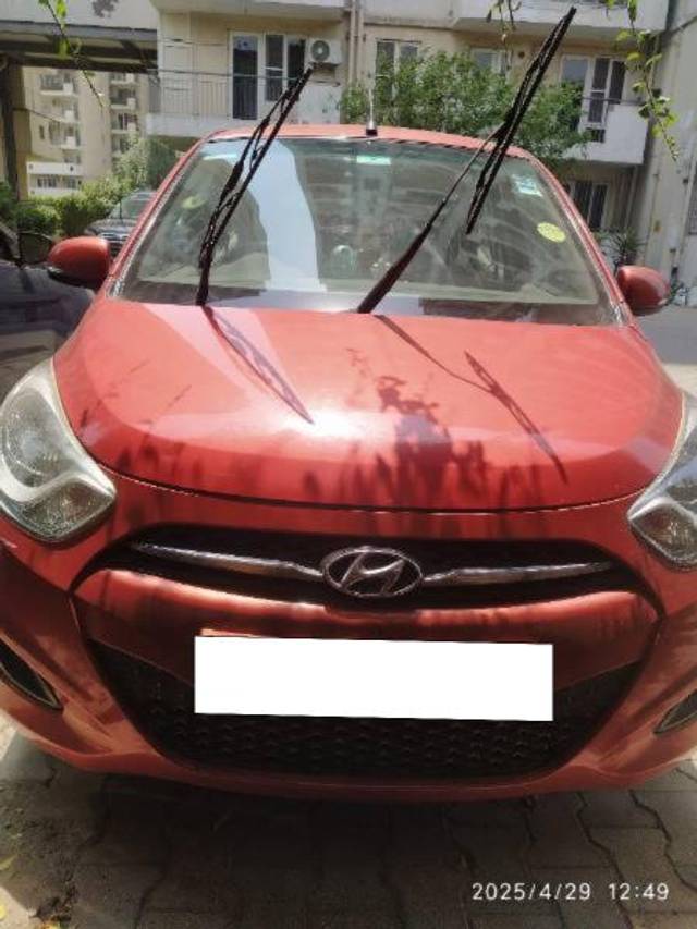 https://images10.gaadi.com/usedcar_image/4566030/original/processed_67ddb6a7-c950-43bc-847f-31208620be01.jpg?imwidth=6400