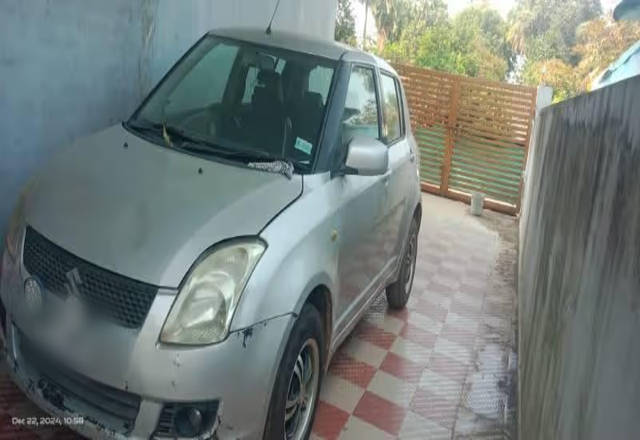 https://images10.gaadi.com/usedcar_image/4566037/original/f02f5916-2613-47ea-8517-56ca904c3747.?imwidth=6402