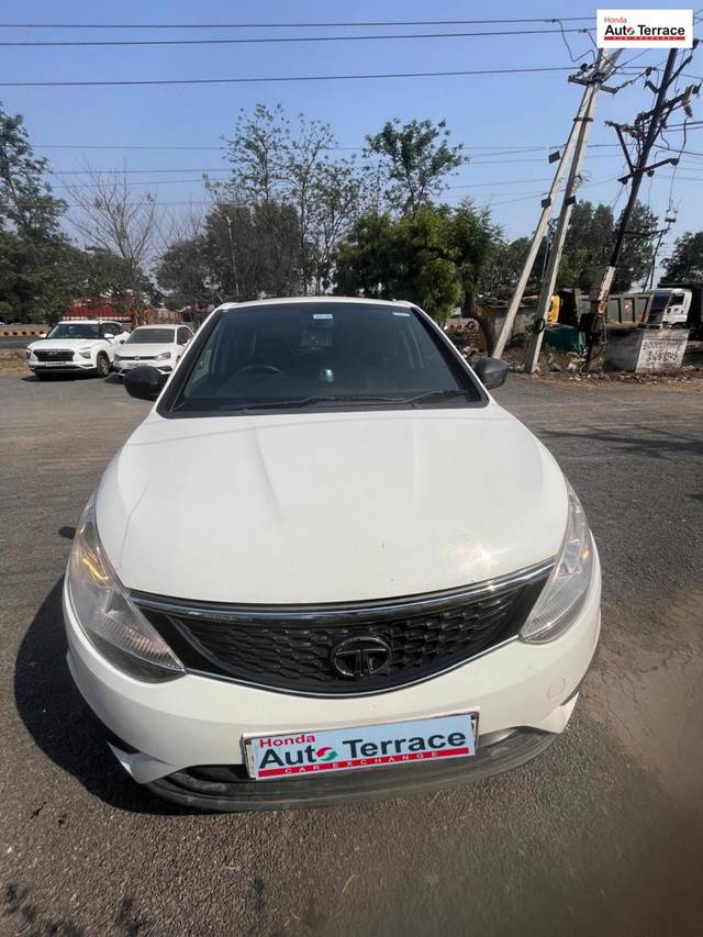 https://images10.gaadi.com/usedcar_image/4566091/original/4438de65254848092bb2f6add998f130.jpg?imwidth=6400