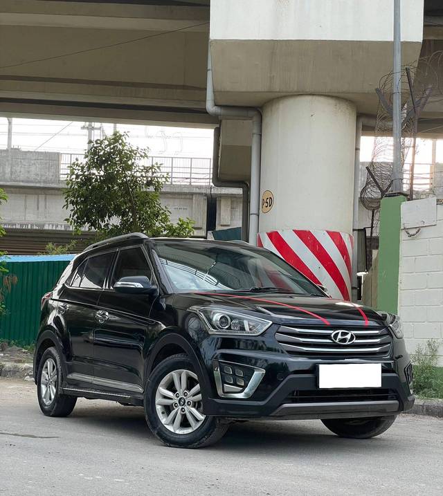 https://images10.gaadi.com/usedcar_image/4566109/original/processed_2fc1e98daf329a1d1658b6ff152c4f0b.jpg?imwidth=6400