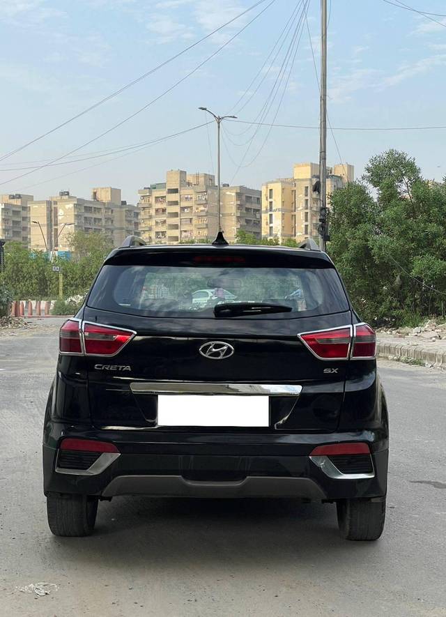 https://images10.gaadi.com/usedcar_image/4566109/original/processed_709b6b19694c75958c2b99dc1c5734cf.jpg?imwidth=6402