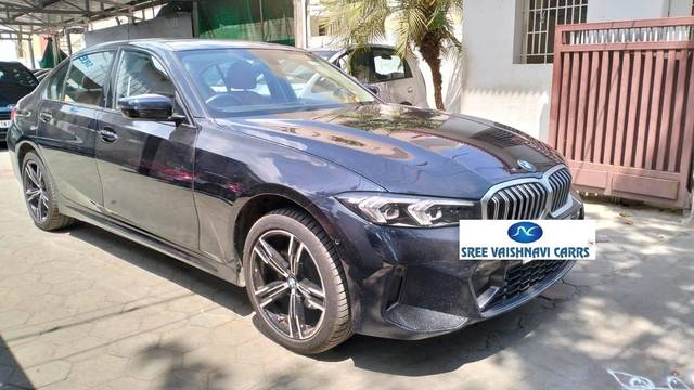 https://images10.gaadi.com/usedcar_image/4566138/original/processed_d45375daeee9dd30e4a95adeb2693beb.jpeg?imwidth=6400