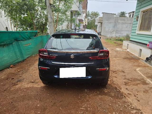 https://images10.gaadi.com/usedcar_image/4566175/original/processed_88f31fa1-3c66-4005-b794-55d7667d11c9.jpg?imwidth=6401