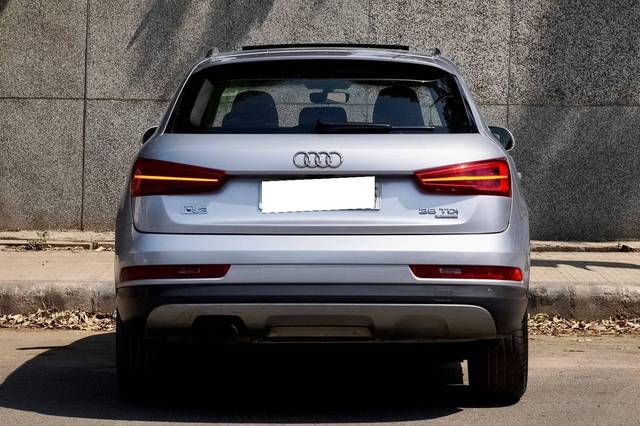 https://images10.gaadi.com/usedcar_image/4566212/original/processed_9d081bb7aacc4177ee602629fe3f07ee.jpeg?imwidth=6402