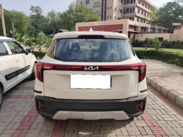 https://images10.gaadi.com/usedcar_image/4566227/original/processed_8850a8bb-0b62-4d0e-bb6c-2dccabb47a2d.jpg?imwidth=6402