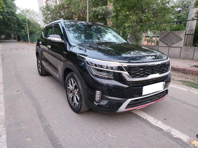 https://images10.gaadi.com/usedcar_image/4566235/original/processed_808a675a61531f0a1a9d73263592b0bf.jpg?imwidth=6400
