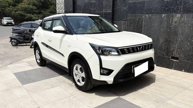 https://images10.gaadi.com/usedcar_image/4566253/original/processed_48bd44e0670665897c5d63e06ed3cbe1.jpg?imwidth=6400