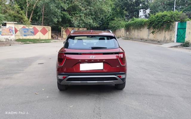 https://images10.gaadi.com/usedcar_image/4566262/original/processed_2ebb847d068818b1c102dc3457990eaa.jpg?imwidth=6402