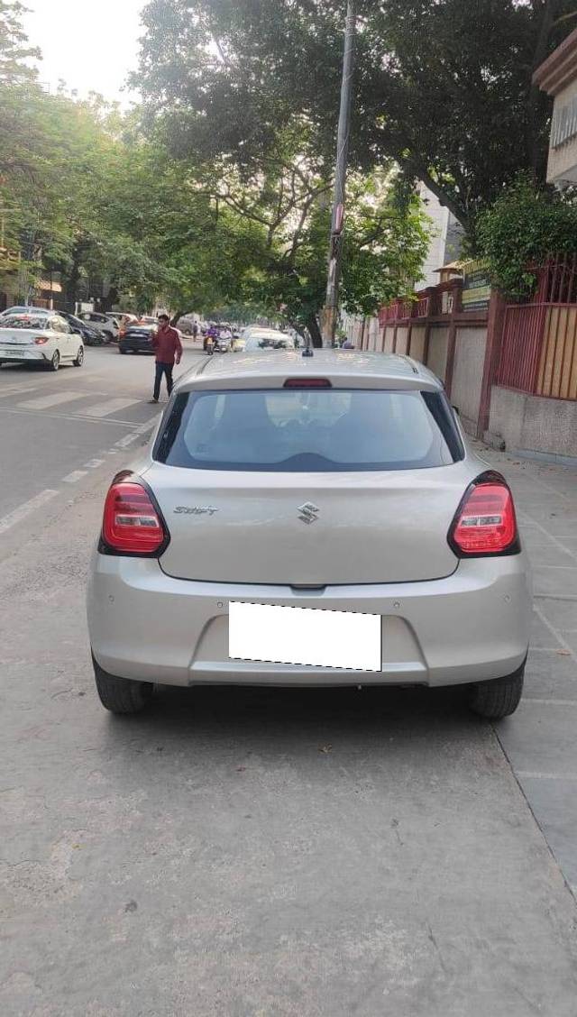 https://images10.gaadi.com/usedcar_image/4566267/original/processed_9cb7dd58b9172e898215f11d0cb1e15d.jpg?imwidth=6401