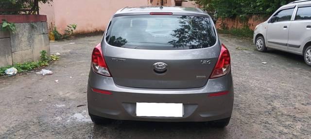 https://images10.gaadi.com/usedcar_image/4566273/original/processed_464633d82beab2b6e5165b510738a492.jpeg?imwidth=6402