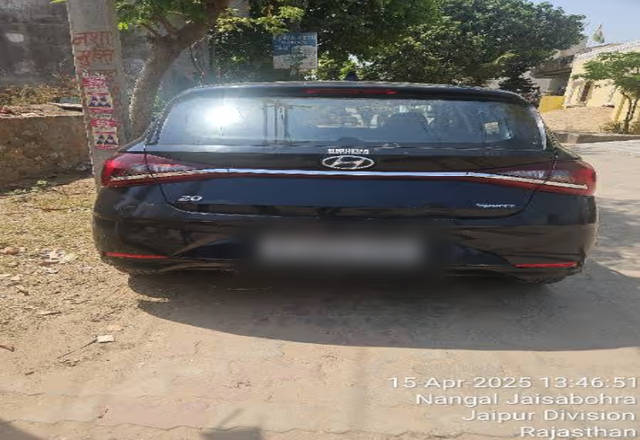 https://images10.gaadi.com/usedcar_image/4566274/original/4b38a601-d4c4-45e1-b73d-e56575bd6da5.?imwidth=6401