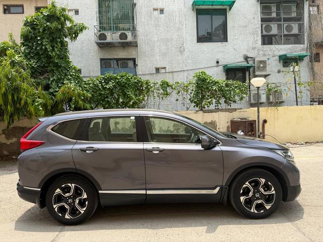 https://images10.gaadi.com/usedcar_image/4566285/original/2b4de7ed690abea9e7b86875b3cdb969.jpg?imwidth=6402