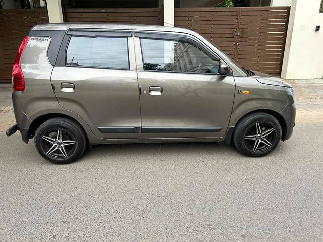 https://images10.gaadi.com/usedcar_image/4566288/original/processed_47091f9daa63552a6219a6894babe539.jpg?imwidth=6401