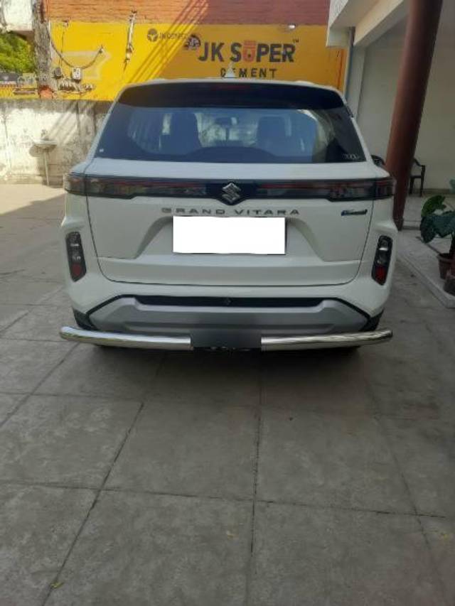https://images10.gaadi.com/usedcar_image/4566290/original/processed_760ca412-69d1-43b8-8e21-49d4742487f5.jpg?imwidth=6401