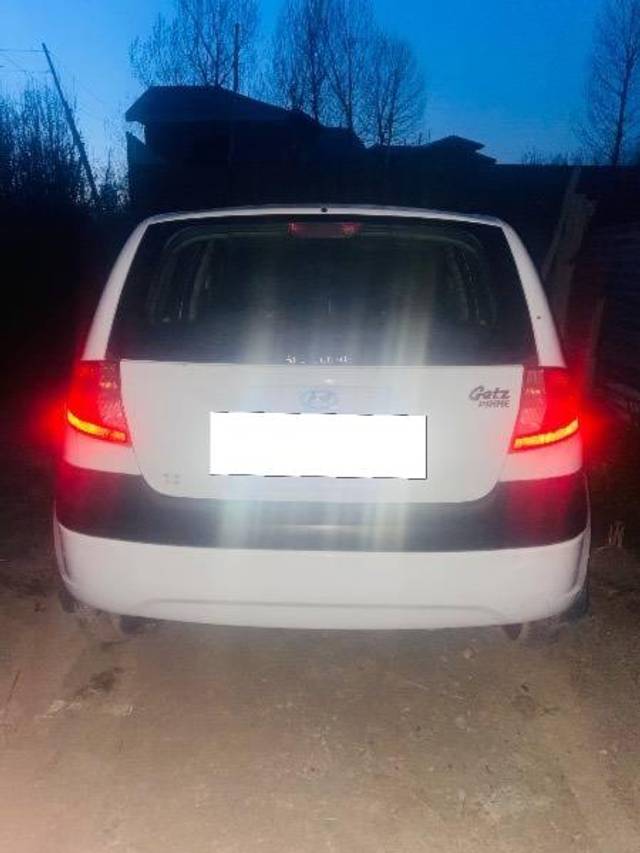 https://images10.gaadi.com/usedcar_image/4566294/original/processed_197328c6-a598-44c1-bb0d-f9b76b42504d.jpeg?imwidth=6402