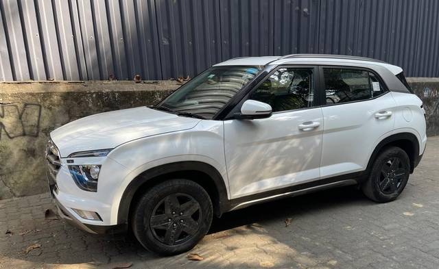 https://images10.gaadi.com/usedcar_image/4566295/original/8c7c3fb51e4c29fd8d2fe050d769b22d.jpeg?imwidth=6400