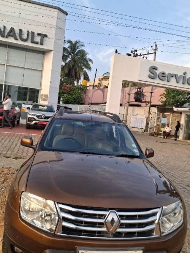 https://images10.gaadi.com/usedcar_image/4566318/original/processed_0906e42a-0954-4746-9dda-3b94d6f3bae8.jpg?imwidth=6401