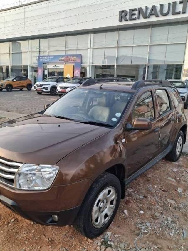 https://images10.gaadi.com/usedcar_image/4566318/original/processed_processed_734136c0-d2fd-4b87-823c-9b3a3252460c.jpg?imwidth=6400
