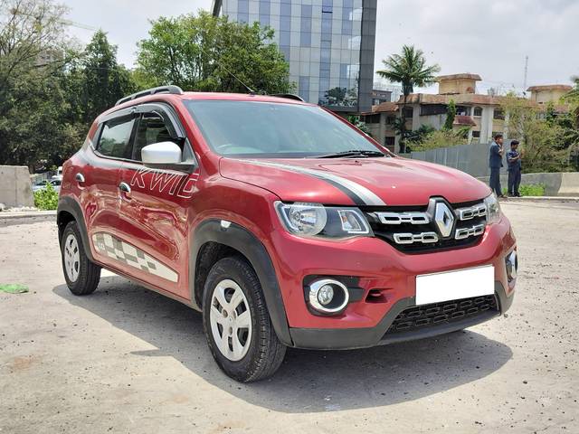 https://images10.gaadi.com/usedcar_image/4566373/original/processed_eb96d0fb52ab3ad3bab6cd30412722b9.jpg?imwidth=6400