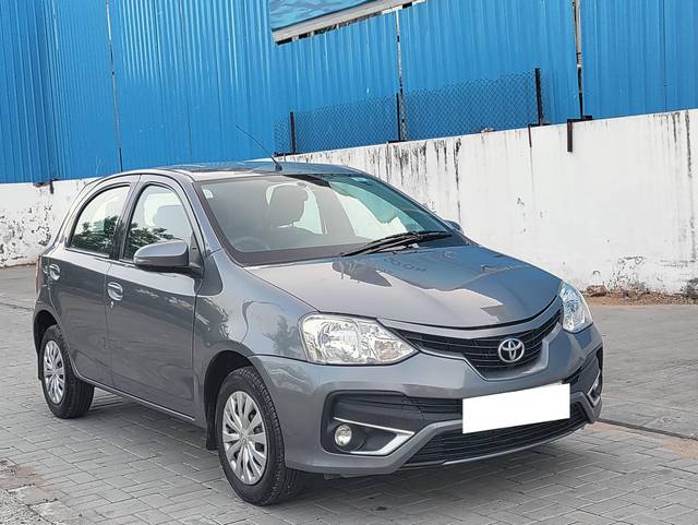 https://images10.gaadi.com/usedcar_image/4566406/original/processed_1c77631082eba878572f39c09a481498.jpg?imwidth=6400