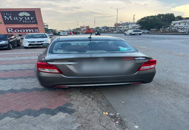 https://images10.gaadi.com/usedcar_image/4566414/original/319704a0-cf93-4625-b6b6-fc6cc6dab4c2.?imwidth=6402