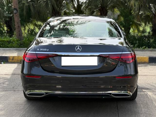 https://images10.gaadi.com/usedcar_image/4566424/original/processed_84d6a79c0e5f41764ff4db0c1cdfdcc6.jpeg?imwidth=6402