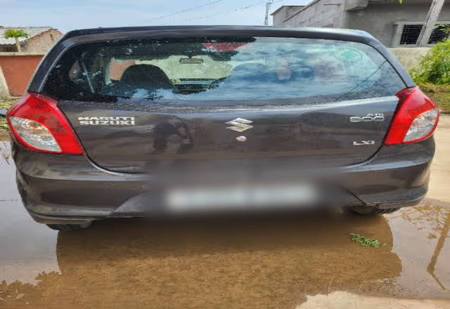 https://images10.gaadi.com/usedcar_image/4566436/original/320cdc69-6a1b-4c71-b0e1-fce33cd49a27.?imwidth=6401