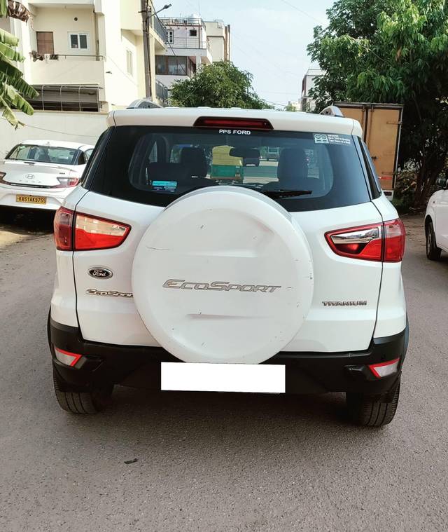 https://images10.gaadi.com/usedcar_image/4566516/original/processed_c585ca6fc07e981296186630f618c26d.jpg?imwidth=6402
