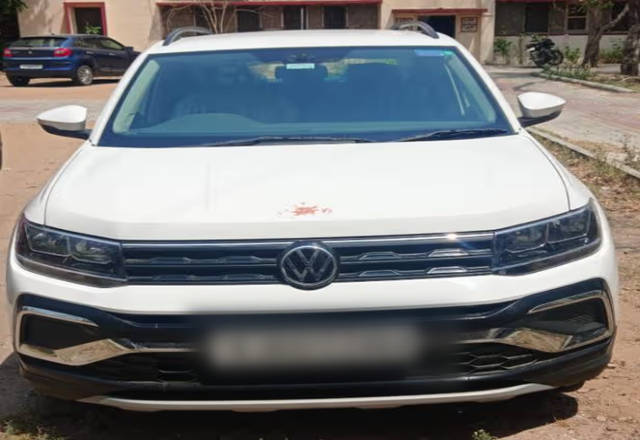 https://images10.gaadi.com/usedcar_image/4566528/original/ff00be8a-954f-4b96-99a6-0e0bd477e294.?imwidth=6400