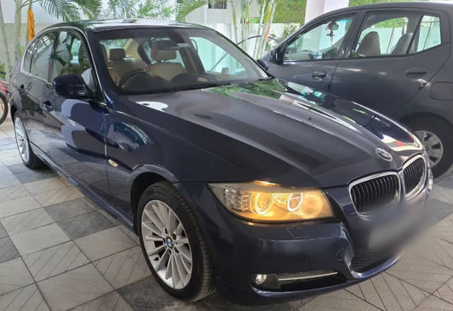 https://images10.gaadi.com/usedcar_image/4566572/original/60bc35ee-86fc-457a-b4df-7b17edf7e1c6.?imwidth=6400