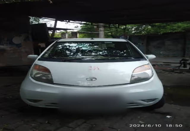 https://images10.gaadi.com/usedcar_image/4566646/original/b1122eda-03b7-4c1c-8f8c-c546b7667de3.?imwidth=6400