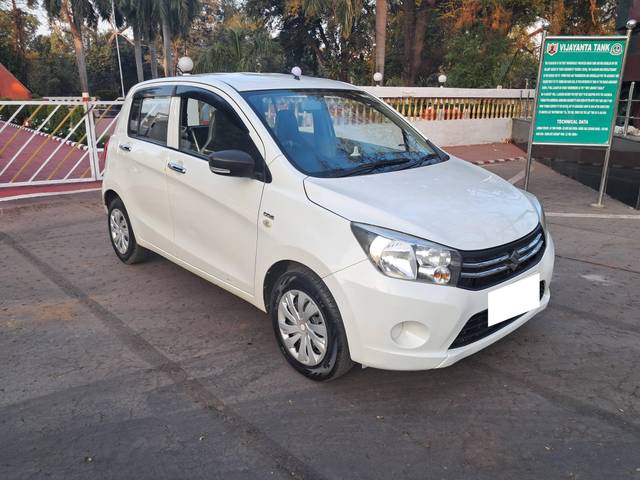 https://images10.gaadi.com/usedcar_image/4566656/original/processed_0bb6eb134f678fa817f3c14bed02d32c.jpg?imwidth=6400